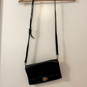 Kate Spade Black leather crossbody purse